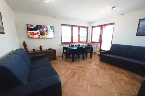 Apartament na morzem Gdask - MARINA. Kwatera prywatna blisko play Jelitkowo Brzeno Sopot. Nocleg Sopot tanio. Salon, widok oglny + st.