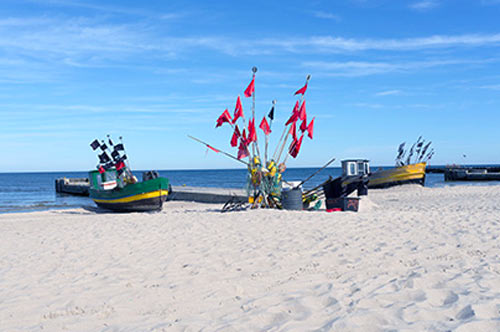 Kwatera nad morzem Jelitkowo GORCA PLAA. Kwatera prywatna blisko play Jelitkowo Brzeno Sopot. Nocleg Sopot tanio. Plaa w Jelitkowie i kutry rybackie. Zapraszamy caorocznie i na Nowy Rok i Sylwester